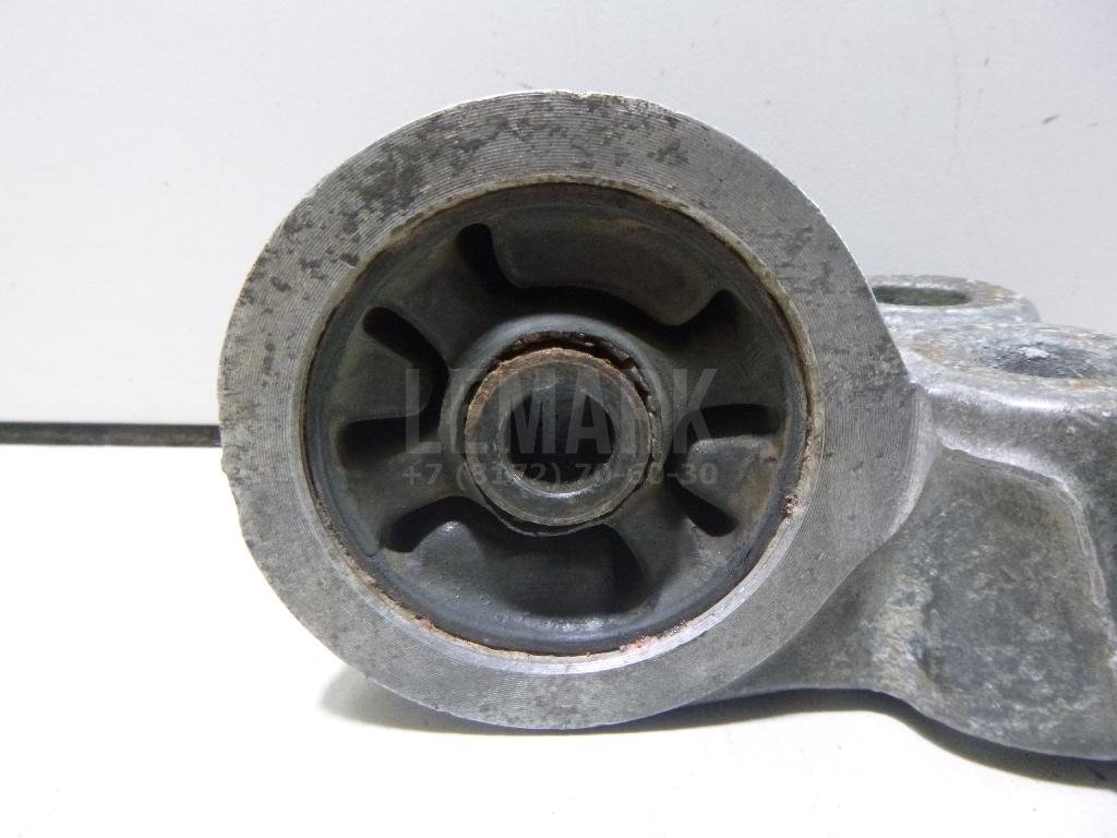 Сайлентблок задней балки левый