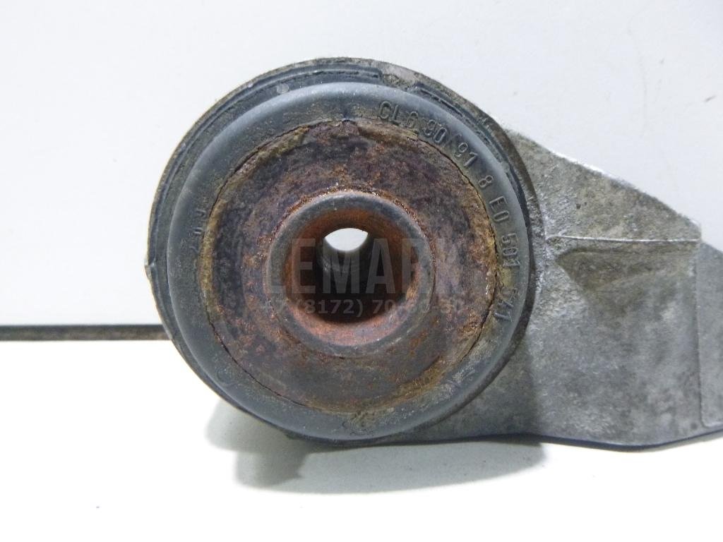 Сайлентблок задней балки правый