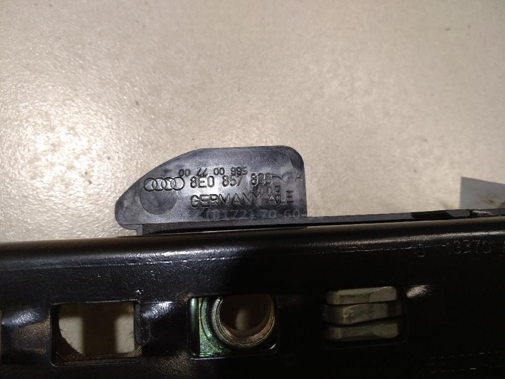 Механизм регулировки ремня безопасности