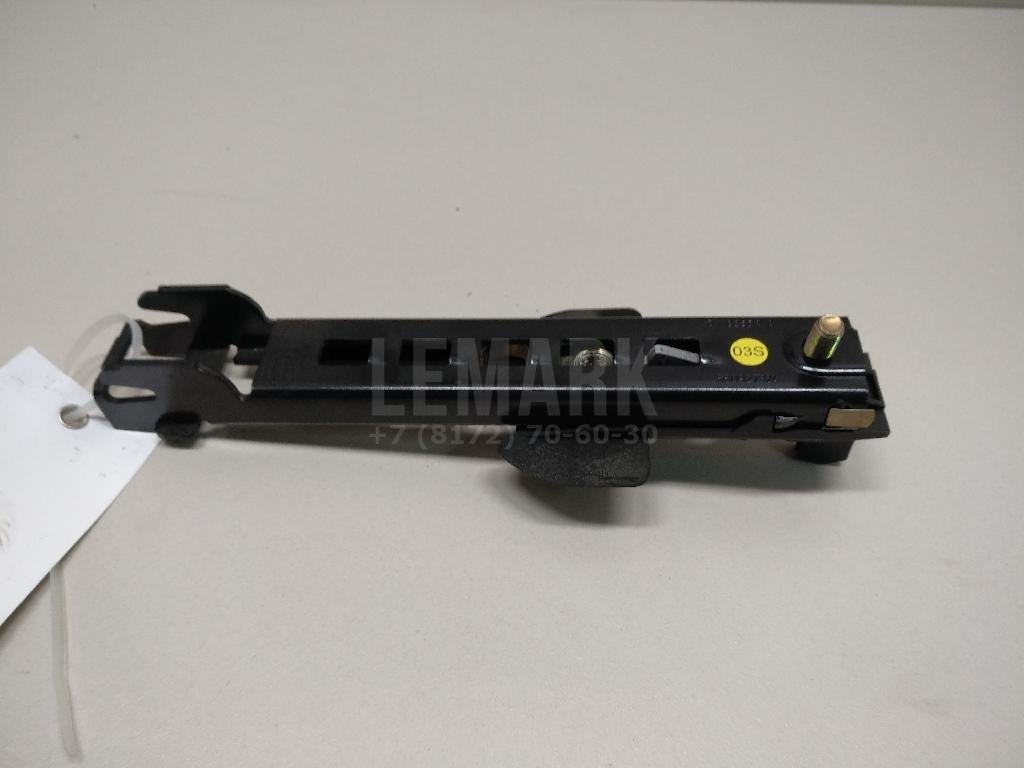 Механизм регулировки ремня безопасности