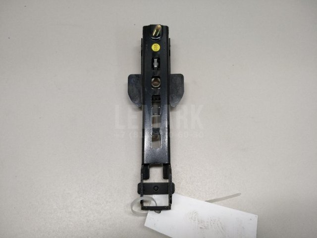 Механизм регулировки ремня безопасности