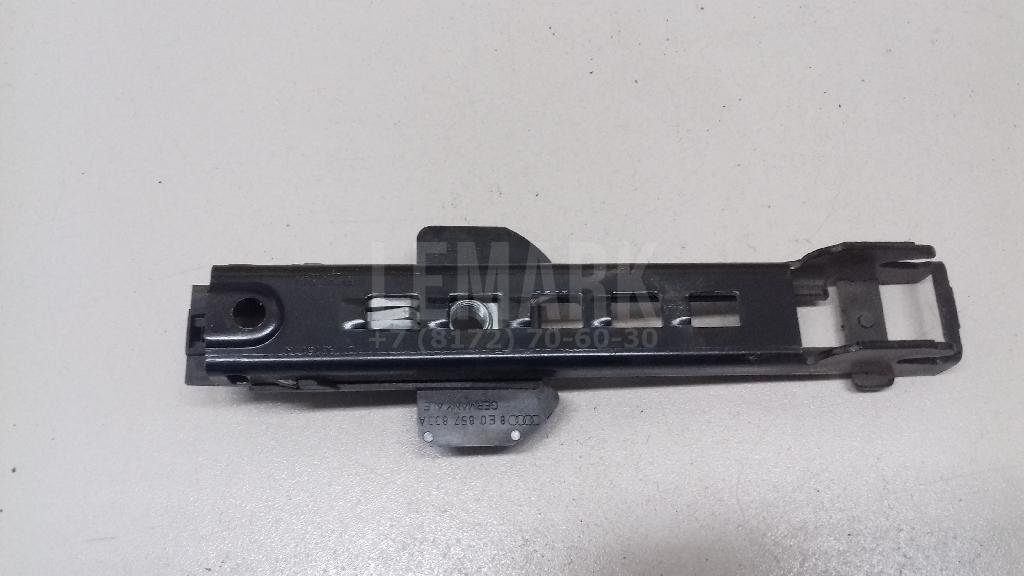 Механизм регулировки ремня безопасности