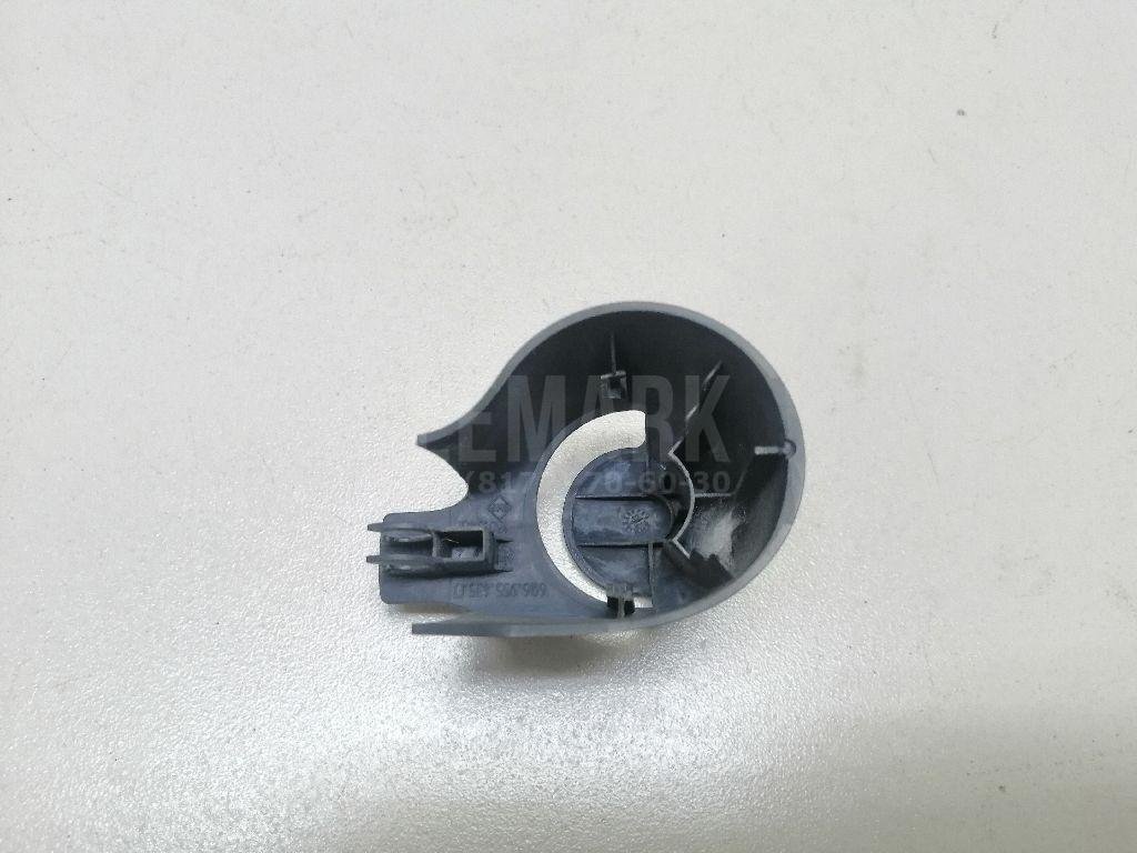 Крышка поводка стеклоочистителя