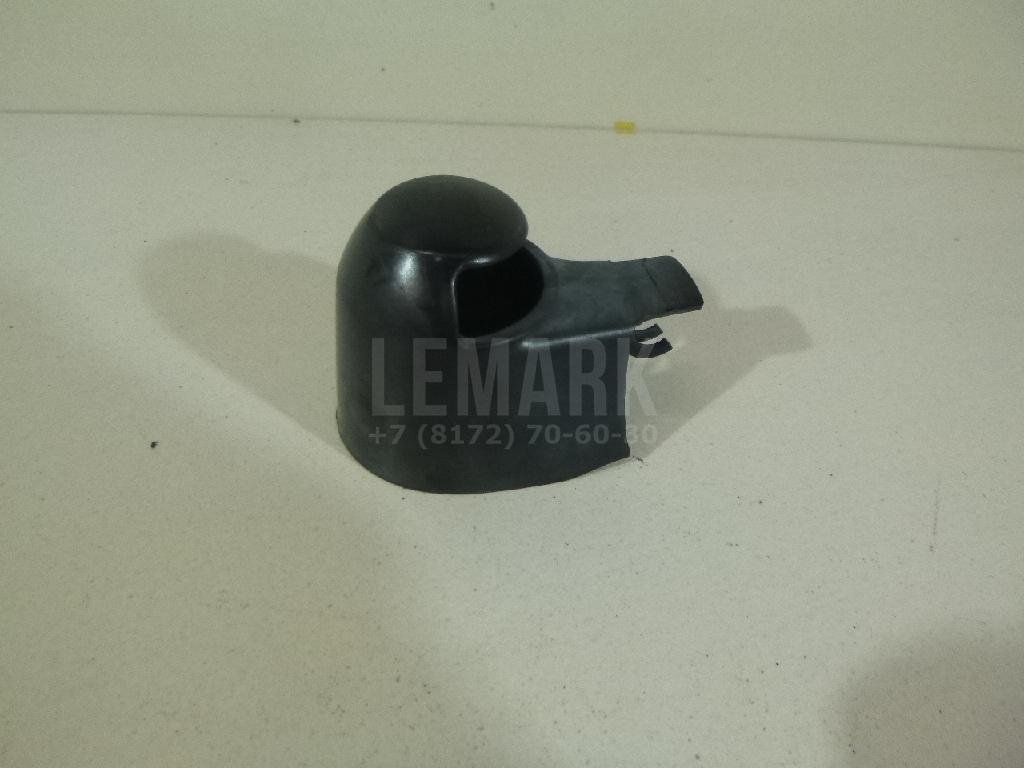 Крышка поводка стеклоочистителя