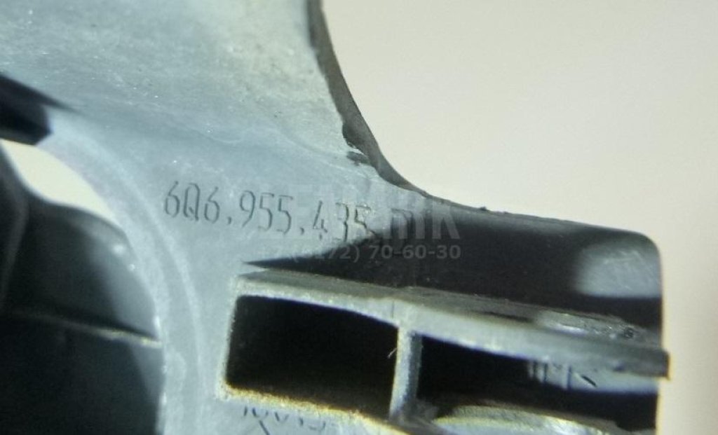 Крышка поводка стеклоочистителя