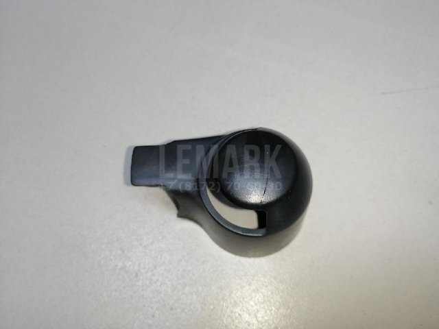 Крышка поводка стеклоочистителя