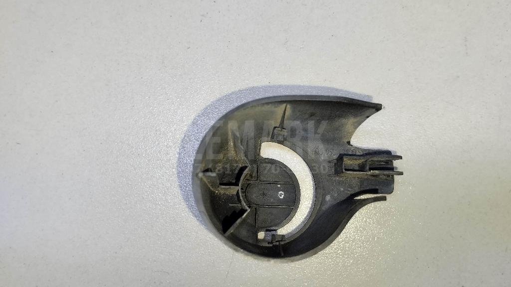 Крышка поводка стеклоочистителя