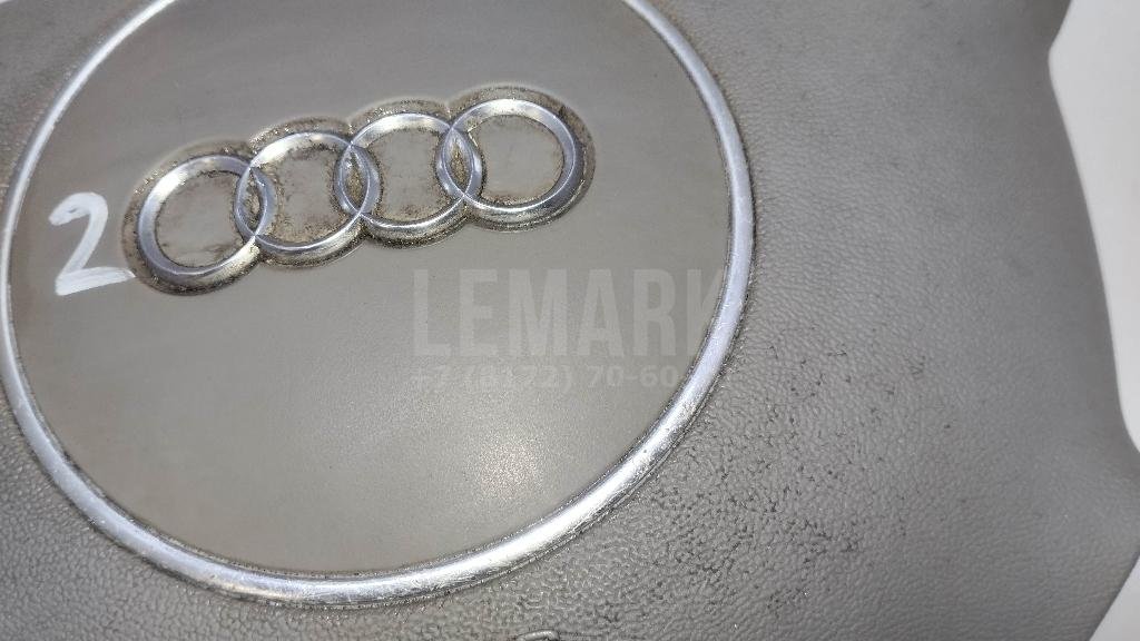 Подушка безопасности в рулевое колесо