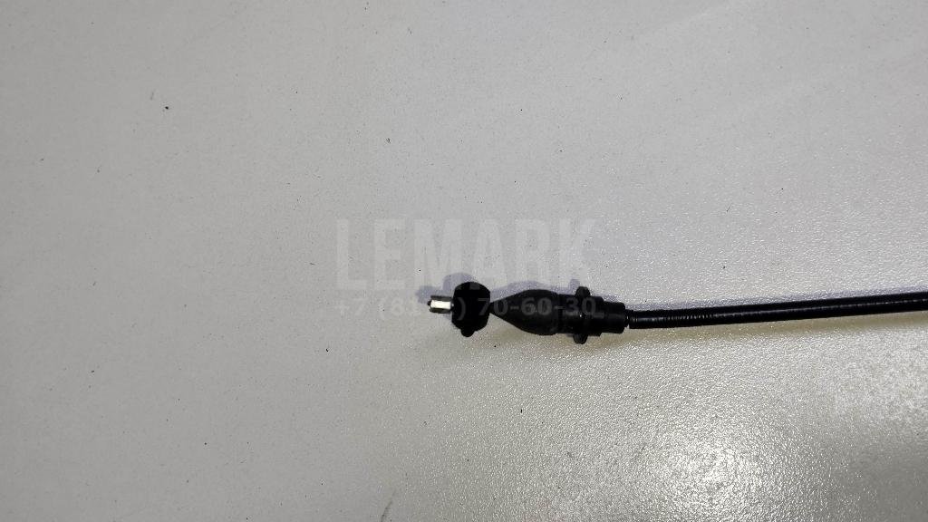 Трос открывания передней двери