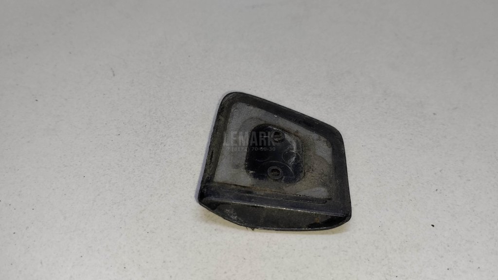 Молдинг переднего левого крыла