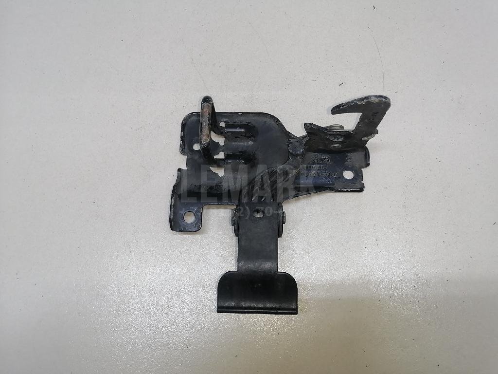 Крючок капота