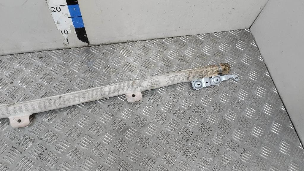 Подушка безопасности боковая (шторка)