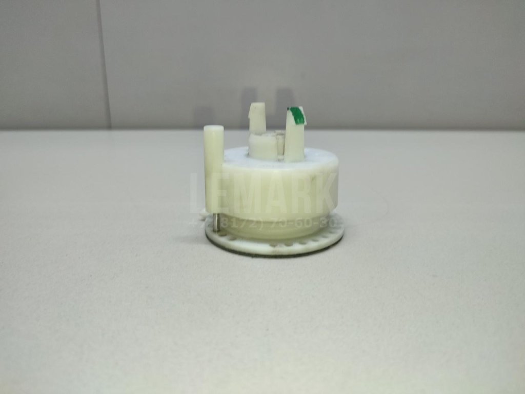 Кронштейн заднего бампера