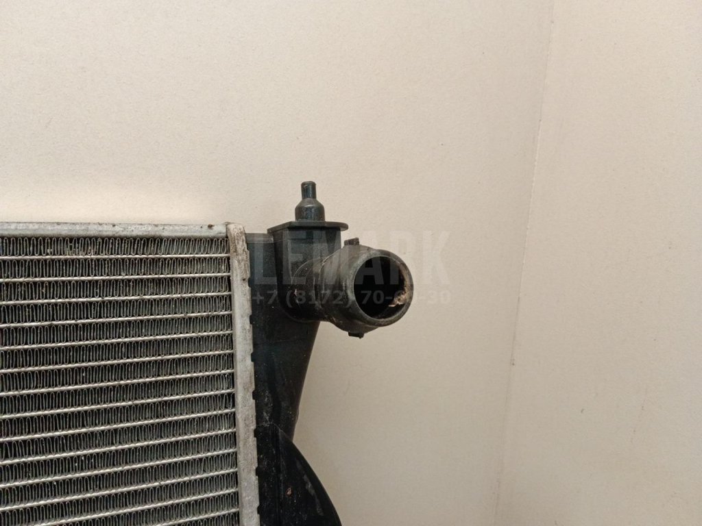 Радиатор основной для  Audi A4 [B7] 2005-2007