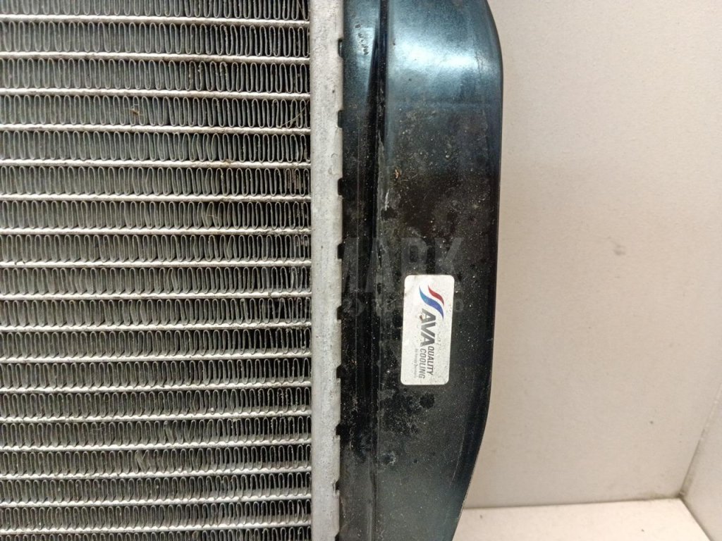 Радиатор основной для  Audi A4 [B7] 2005-2007