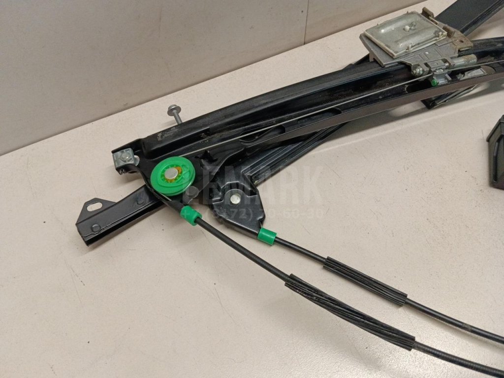 Стеклоподъемник электр. передний левый