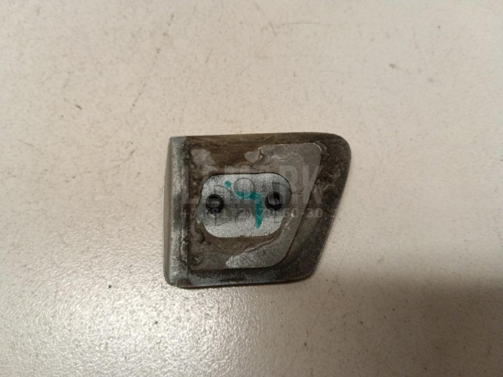 Молдинг переднего левого крыла