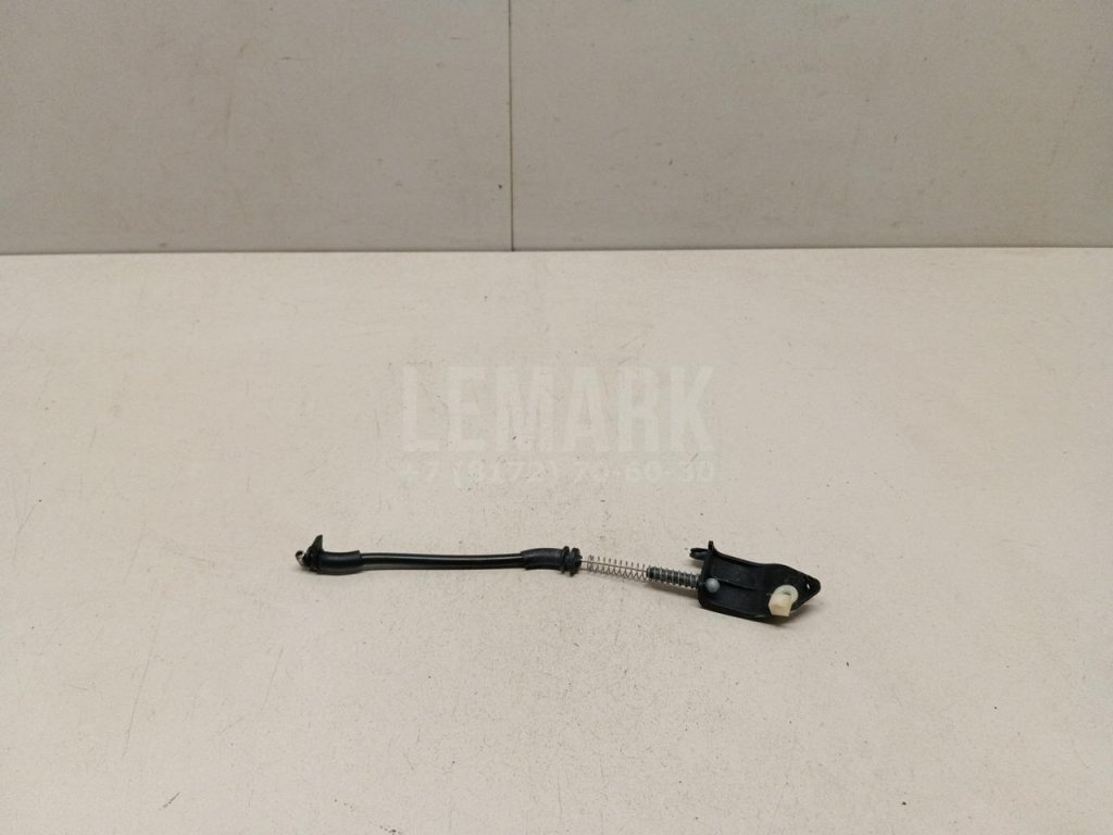 Трос открывания багажника