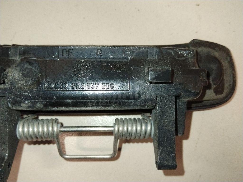 Ручка двери наружная правая