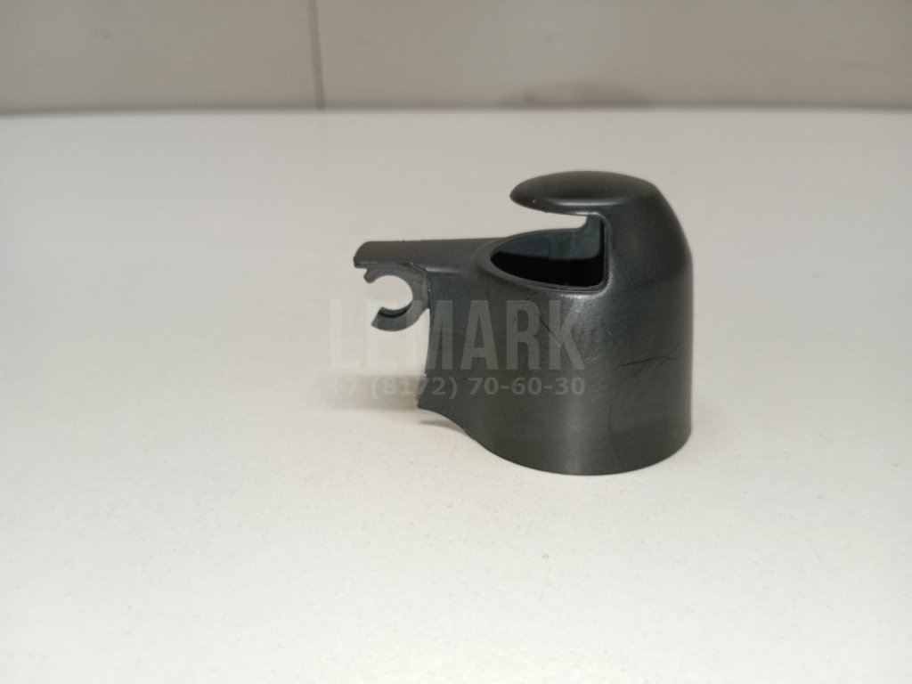 Крышка поводка стеклоочистителя