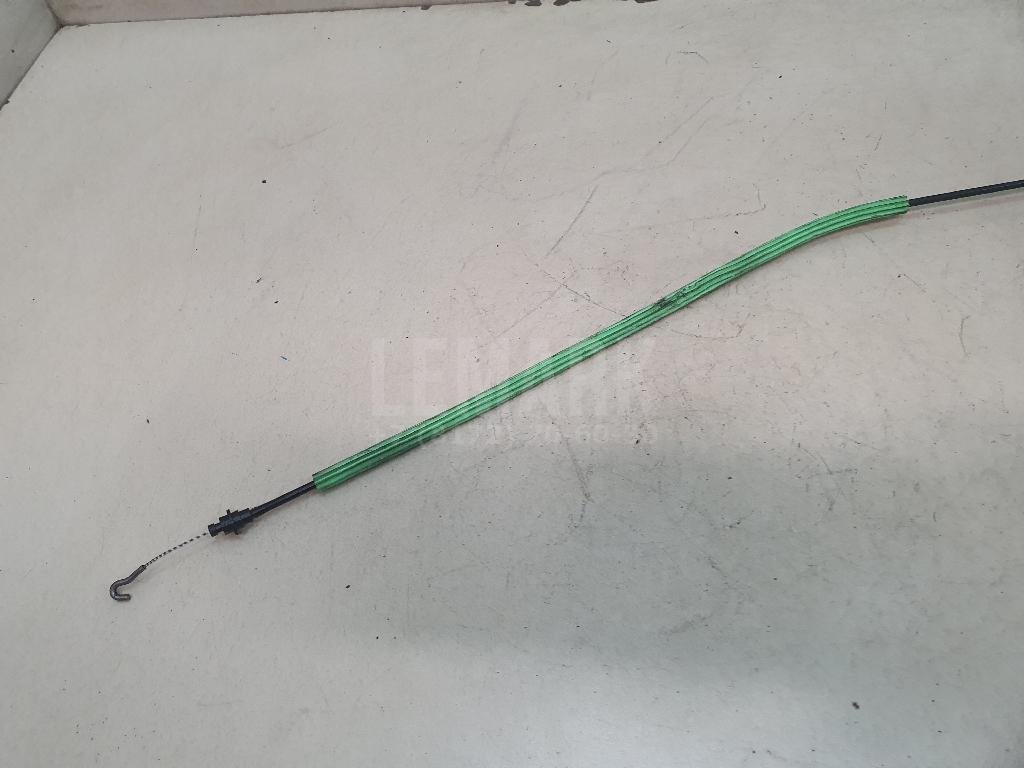 Трос открывания передней двери