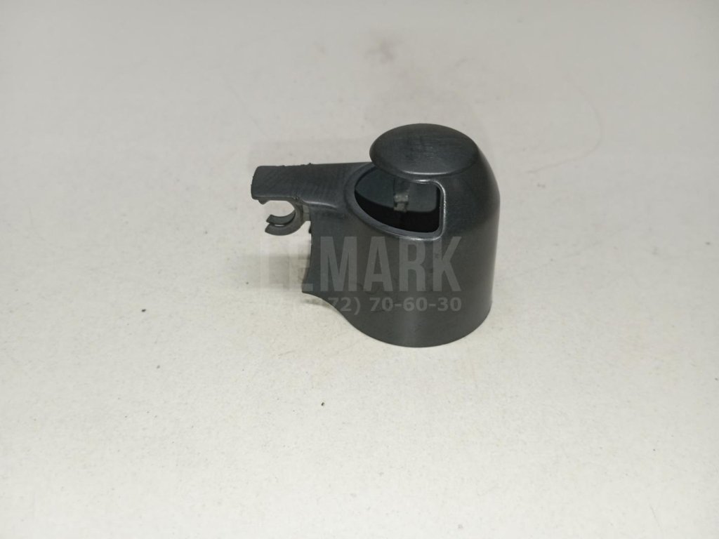 Крышка поводка стеклоочистителя