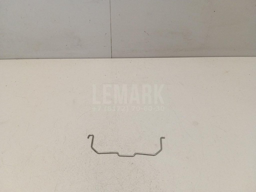 Крепеж фары