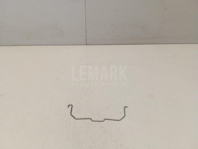 Крепеж фары