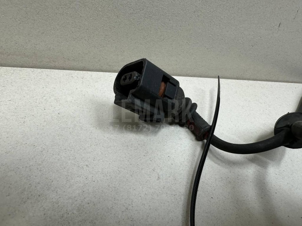 Датчик ABS передний