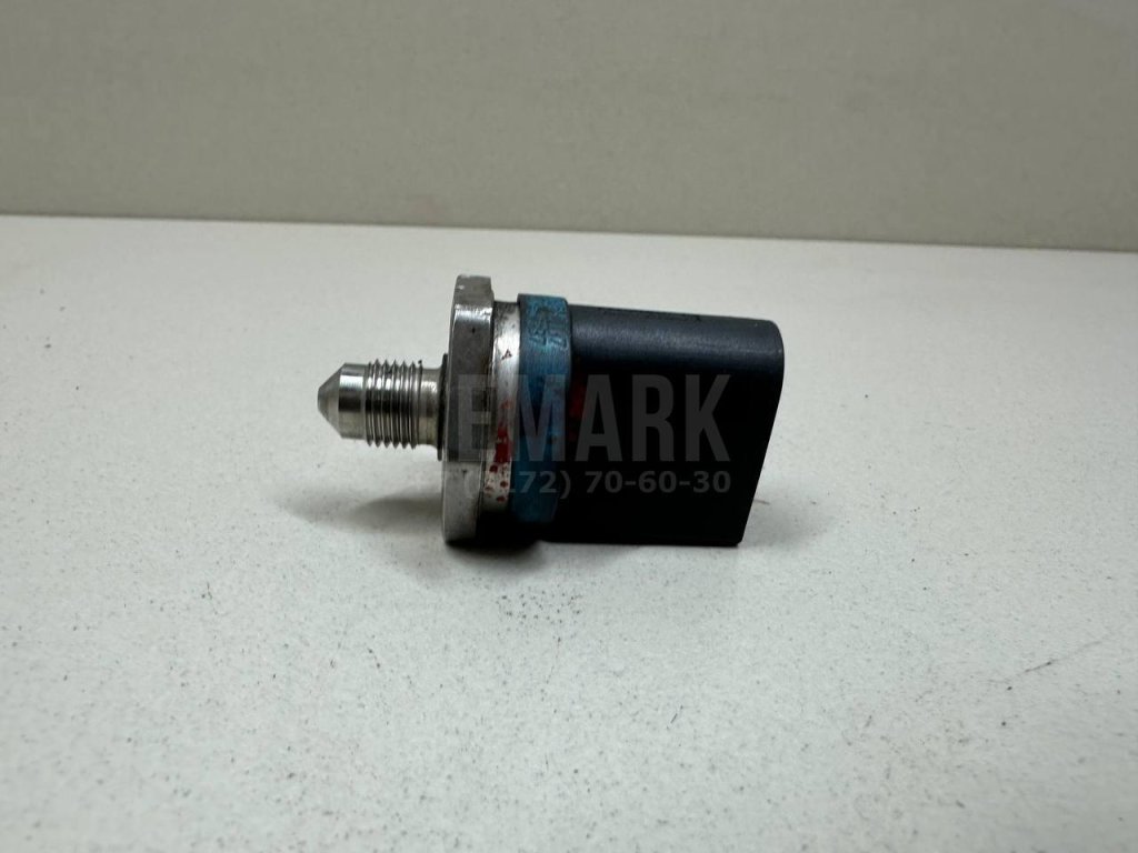 Датчик давления топлива