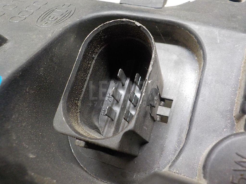 Плата заднего фонаря правого