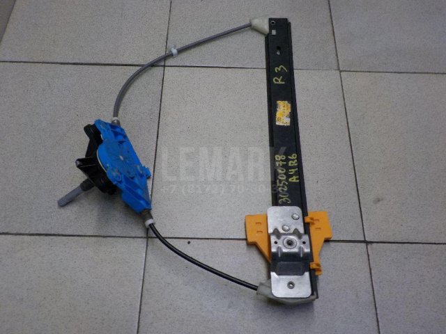 Стеклоподъемник электр. задний правый