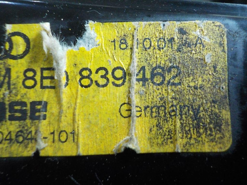 Стеклоподъемник электр. задний правый