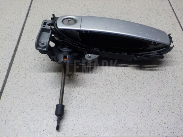 Ручка двери наружная правая