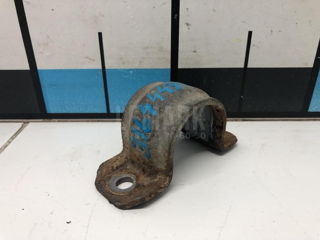 Кронштейн крепления переднего стабилизатора