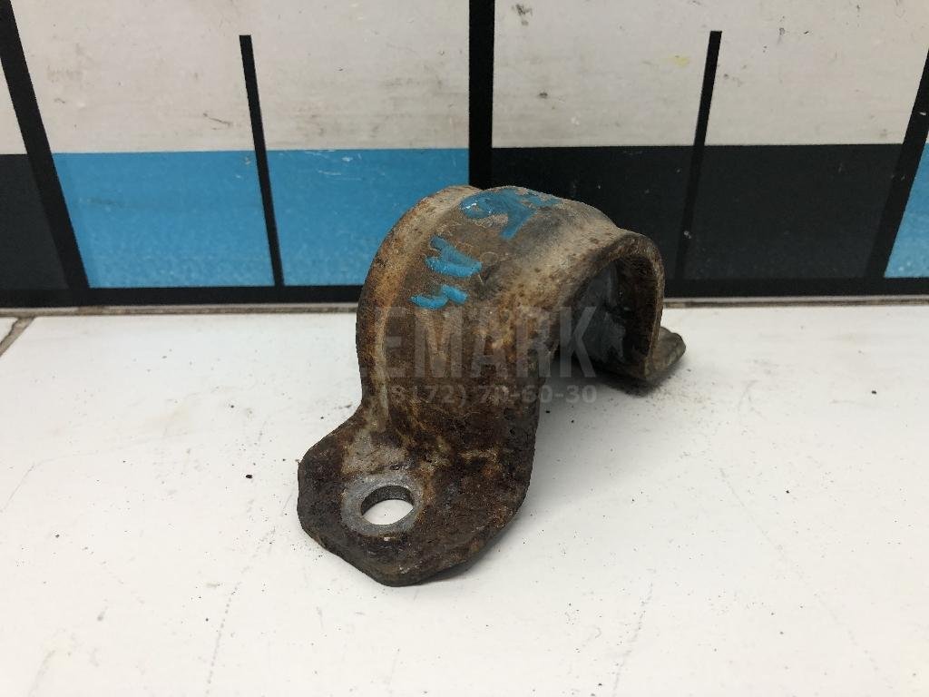 Кронштейн крепления переднего стабилизатора