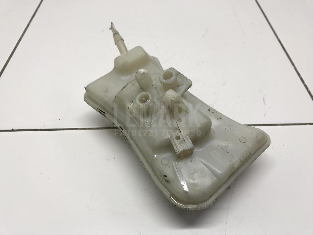 Бачок главного тормозного цилиндра