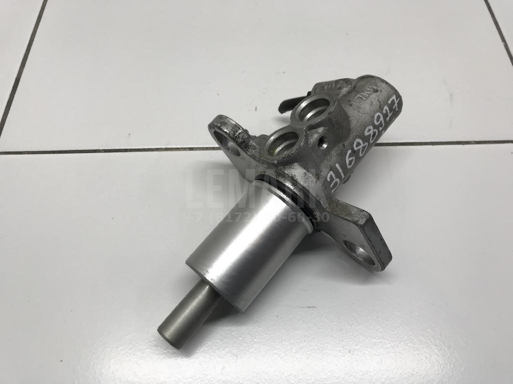 Цилиндр тормозной главный