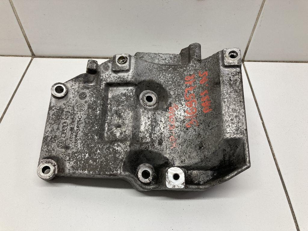 Кронштейн кондиционера для  Audi A3 [8PA] Sportback 2004-2013