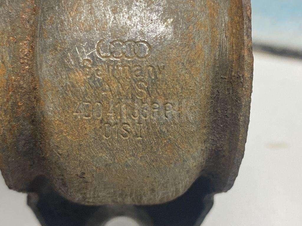 Кронштейн крепления переднего стабилизатора