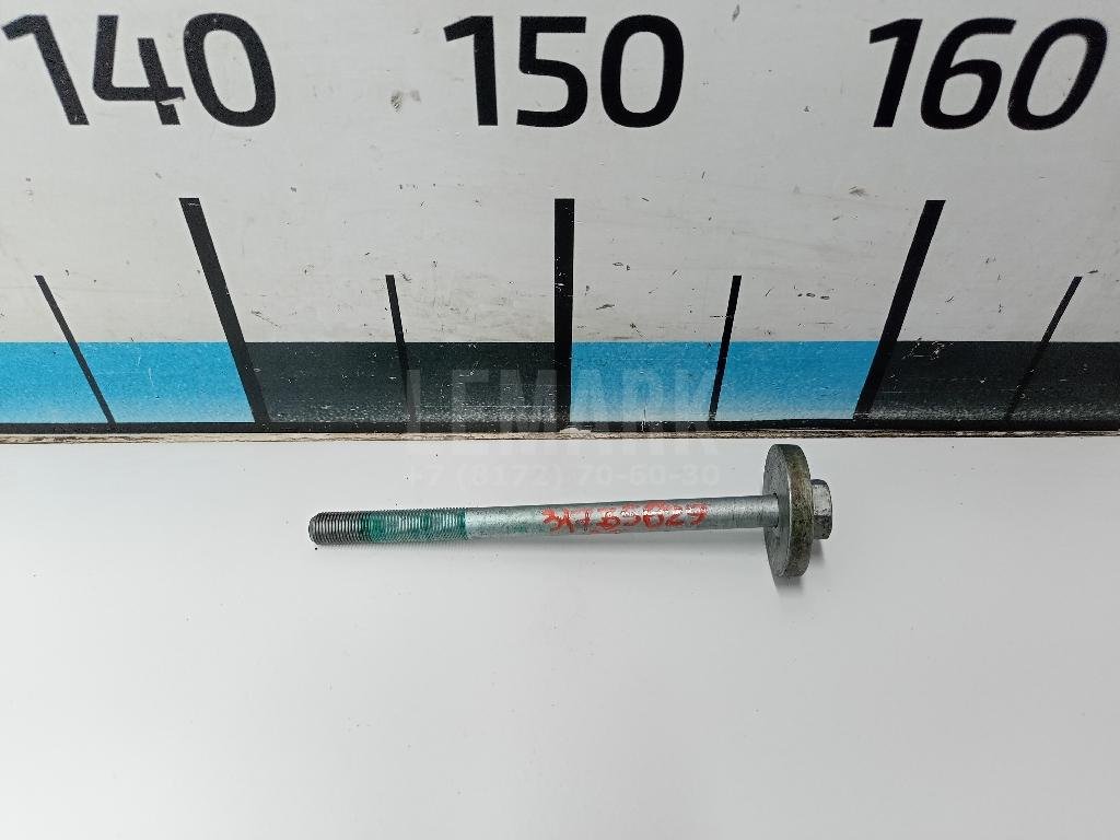 Болт распредвала