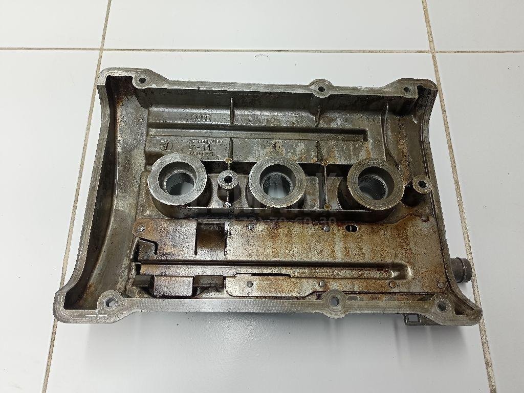 Крышка головки блока (клапанная)