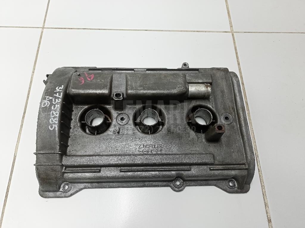 Крышка головки блока (клапанная)