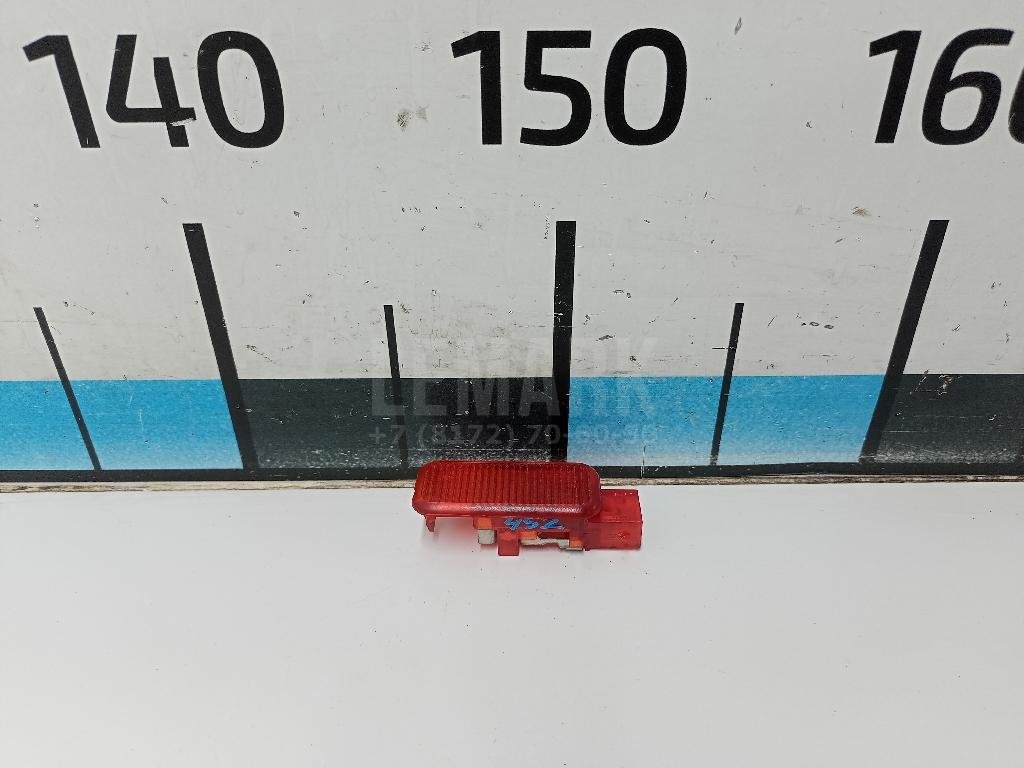 Плафон салонный