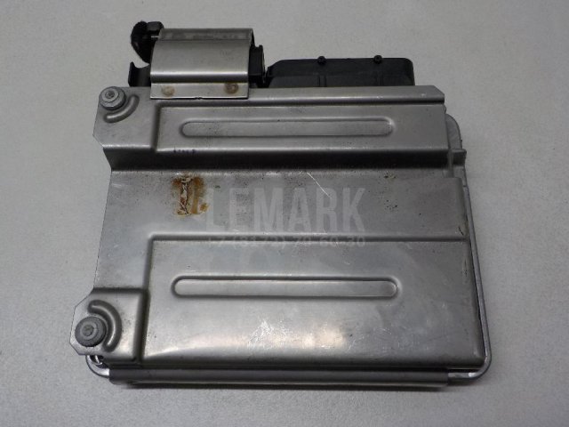 Блок управления двигателем