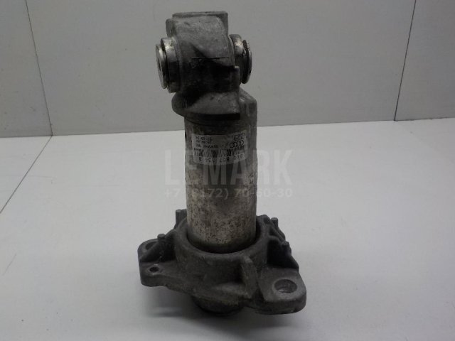 Кронштейн усилителя переднего бампера правый