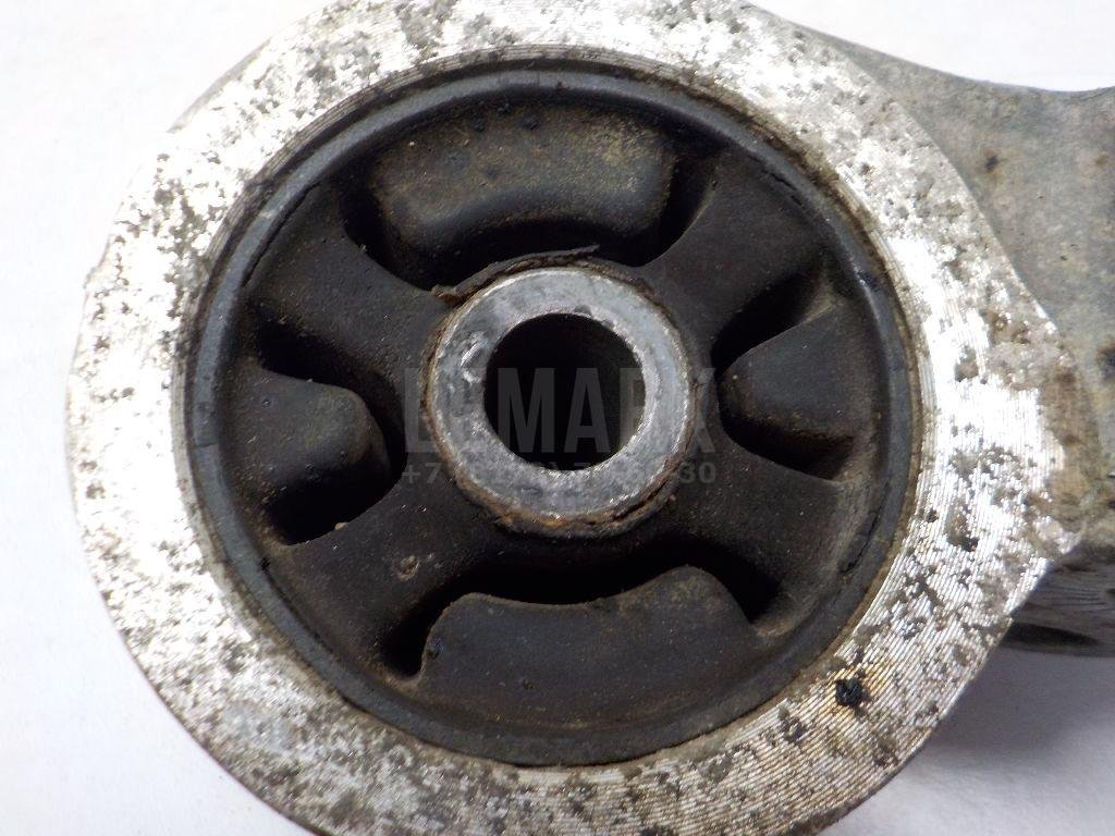 Сайлентблок задней балки правый