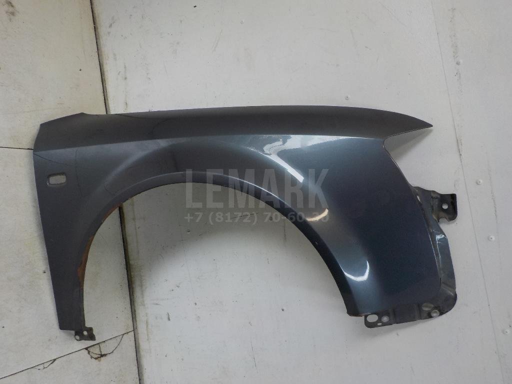 Крыло переднее правое