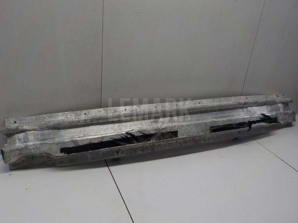 Усилитель заднего бампера