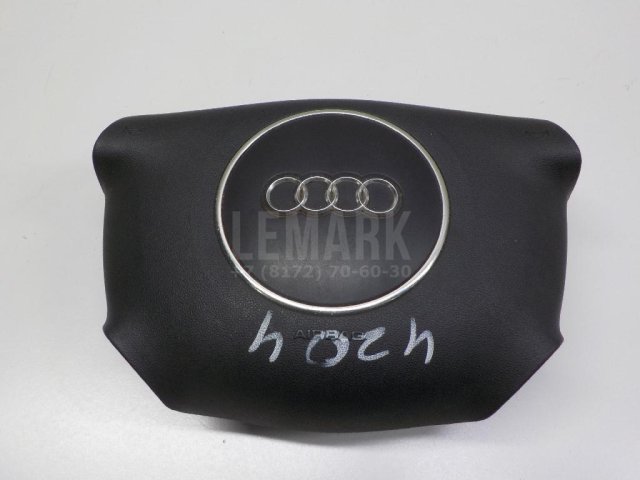 Подушка безопасности в рулевое колесо